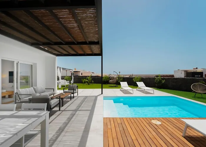 Menta Relaxing Corner In Front Of The Ocean Πλάγια Μπλάνκα